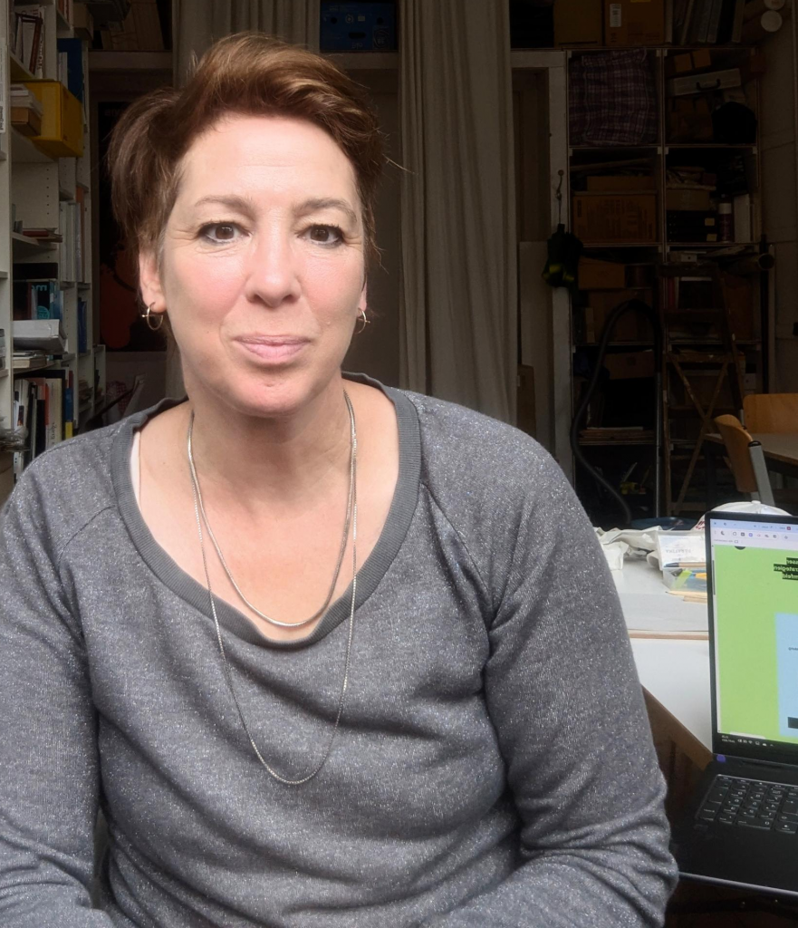 Portraitfoto von Dr. Chrsitine Kolbe